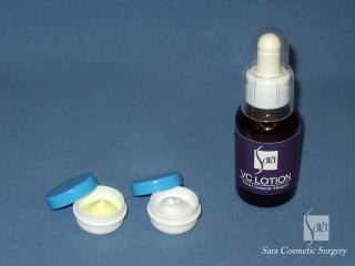 左からトレチノイン、ハイドロキノン、ビタミンＣローション