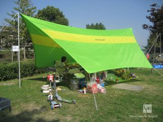 タープは必需品です