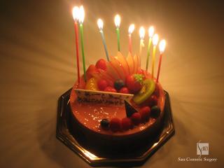 TIFFINのイチゴムースケーキ