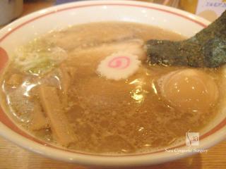 特製らあ麺（しょうゆ）