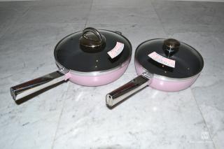 アサヒ軽金属工業株式会社のオールパン