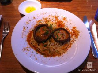 椎茸のローストとサルディーニャ産からすみのスパゲティ