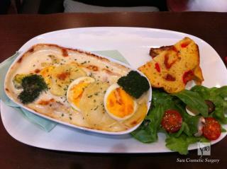 Cafe TANAKAグラタン