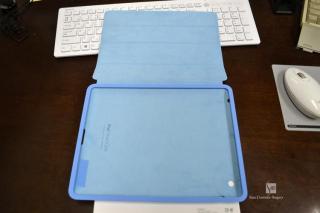 iPad Smart Case