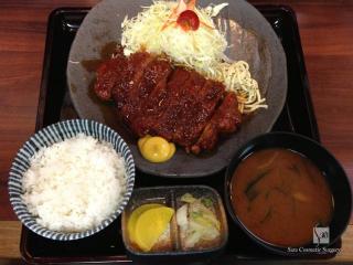 矢田とん味噌とんかつ定食上